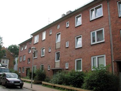 Das Glück hat ein Zuhause: frisch  moderniseirte  4-Zimmer-Wohnung