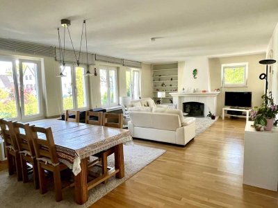 Sonnendurchflutete, helle vollmöblierte Wohnung mit viel Komfort