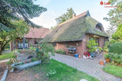 Reetgedecktes Anwesen mit viel Charme