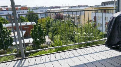 Licht, Luft & Freiheit – außergewöhnliche DG-Maisonette-Whg. über den Dächern des Rieselfelds