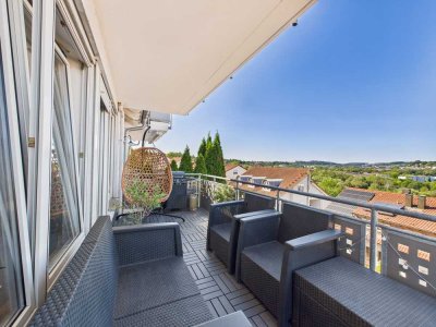 Hoch hinaus: Helle Wohnung mit Panoramablick