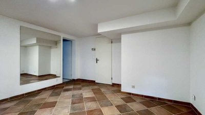 Exklusive 2-Zimmer-Souterrain-Wohnung mit geh. Innenausstattung in Berlin Wannsee zur Untermiete