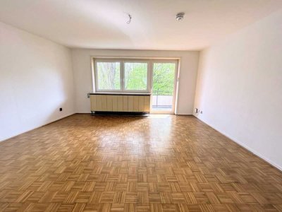 Sanierungsbedürftige Balkonwohnung 100 m zur S-Bahn Wandsbeker Chaussee