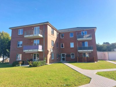 Neubau - Zweitbezug: Wunderschöne 2-Zi.-Whg. (ca. 50 m²) mit gr. Balkon in ruhiger Wohnlage.