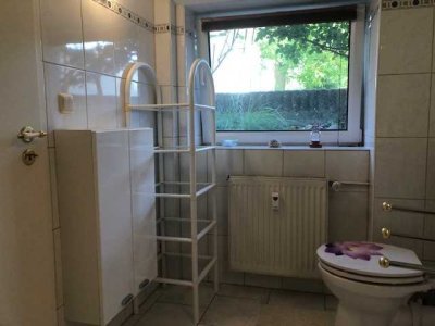 Idyllisch gelegene  1-Zimmer-Wohnung im Souterrain Südseite