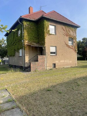 ,R E S E R V I E R T. -  Einziehen -. vermieten- bezugsfreies ZFH - günstige Finanzierung