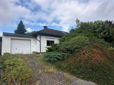 Oyten / Charmanter Bungalow mit großem Garten und Baugrundstück!
