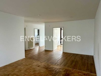Großzügige 3-ZKB mit zwei Balkonen und Garage in LU-Mitte!