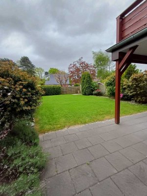 Geschmackvolle 2,5-Raum-Terrassenwohnung mit Garten, Stellplatz und 5min zum Strand in Döse