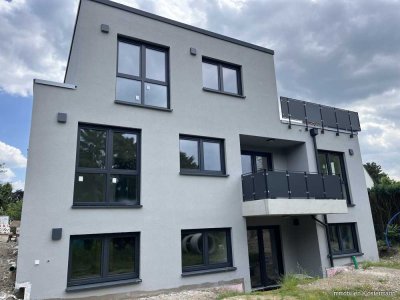 Moderne 2-Zimmer-Wohnung mit offenem Grundriss und Westbalkon