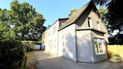 4-Zimmer-Erdgeschosswohnung mit Terrasse & Garten! 2 Zimmer sind Durchgangszimmer!