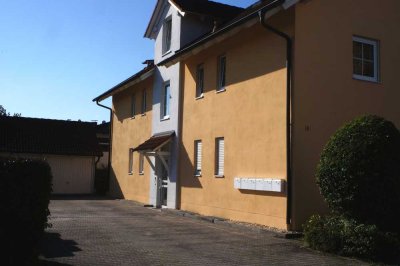 2-Zimmer Dachgeschosswohnung in Plattling für eine Person!!