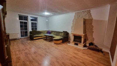 Charmante 110qm Wohnung in historischer Villa mit zeitgemäßem Flair