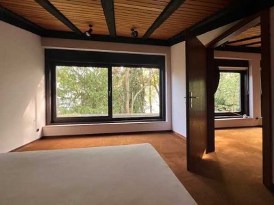 Kirchröder 2,5-Haushälfte in ruhiger Wohnlage mit Garten /EBK/Bad