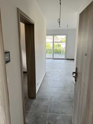 Neuwertige 2-Zimmer-Wohnung mit Balkon in Wettenberg
