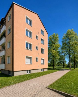 ��� | Gepflegte 2-Zimmer-Wohnung – vollmöbliert, bezugsfrei, mit Garage