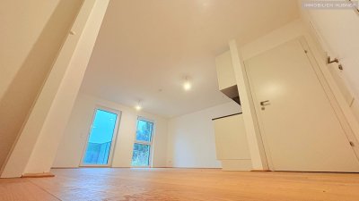 Höchster Wohnkomfort mit modernster Küche auf 1,5 Zimmer mit Balkon, Stellplatz sogar erwünscht!!