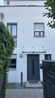 Schönes Reiheneckhaus am Aberdeenpark