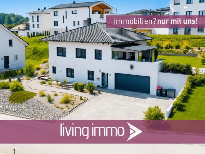 Neuwertiges Einfamilienhaus mit Garten &amp; Doppelgarage – Stadtrand Passau / A-Schardenberg