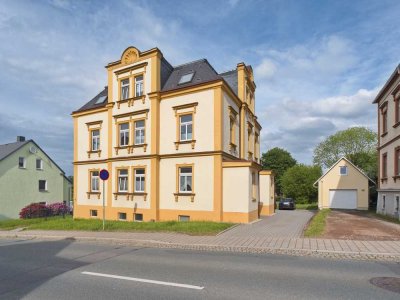 Hell - renoviert - Balkon - Laminat - Pkw-Stellplatz - 2-Zimmer-Wohnung Niederwürschnitz mieten