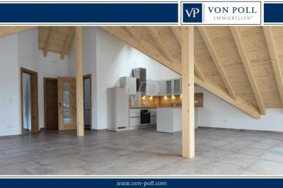 Wohnen wie in den Alpen! Hochwertige DG-Whg mit schicker EBK und Garage