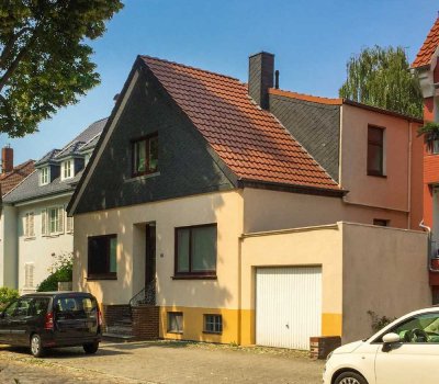 DIE Adresse in Bremen Nord! 
Zweifamilienhaus mit Garage als gutes Investment in nachgefrag