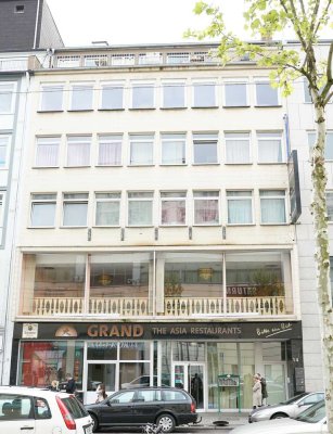 Großzügige Stadtwohnung auch als WG Wohnung geeignet (Whg. 3)