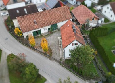 Raum für Träume und Tatkraft - Erwecken Sie dieses Bauernhaus in Scheuring zu neuem Leben