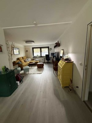 Gepflegte 3-Zimmer-Wohnung mit Balkon in Erlangen-Bruck Nähe Campus