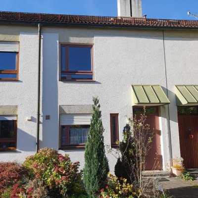 Familienfreundliches Reihenhaus in einer ruhigen "Wohninsel" von München Alt-Aubing
