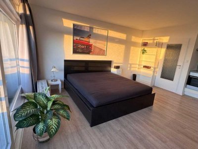 Geschmackvolle, modernisierte 1-Zimmer-Loft-Wohnung mit EBK in Hamburg Osdorf