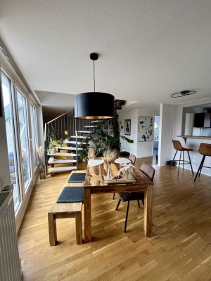Lichtdurchflutete Maisonettewohnung mit Südbalkon, EBK und Tiefgarage