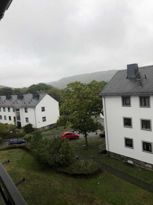 Hoch über IdarOberstein- renovierte 3-Zimmerwohnung