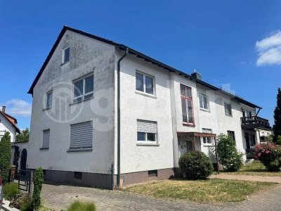 Etagenwohnung mit Balkon zum renovieren!