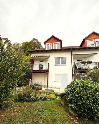 Gepflegtes Einfamilienhaus mit Garten, Terrasse, Garage und neuer Heiztechnik in ruhiger Lage