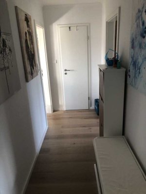 Neuwertige 2-Zimmer-Wohnung mit EBK in Steinburg