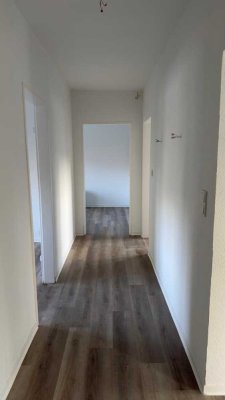 Erstbezug nach Renovier-Sanierung:  3-Zimmer-Wohnung Kronberg-Oberhöchststadt im Taunus