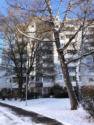 Geräumige, helle  3 Zi. Whg.  in ruhiger, familienfreundlicher Umgebung