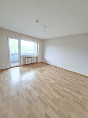 Großzügige 3,5 Zimmer mit Balkon in Duisburg Fahrn
