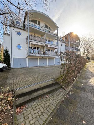 Wohnen im Grünen! 2-Zimmer-Wohnung mit Balkon und Garage in traumhafter Lage von Erkrath