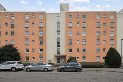 Charmante 1-Zimmer-Wohnung mit Balkon und Entwicklungspotenzial.