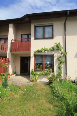 Idyllisches Reihenmittelhaus in ruhiger Lage in Leonberg-Ezach
