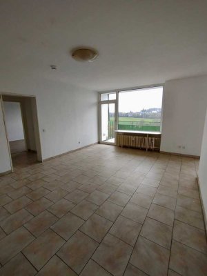 Helle 3-Zimmer-Wohnung mit Balkon in Remscheid-Lüttringhausen
