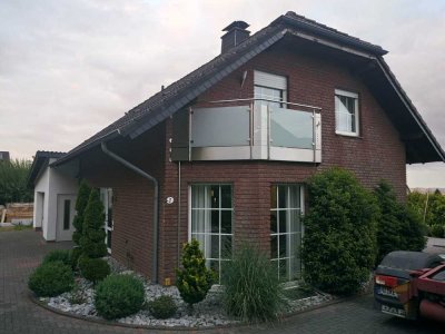 Modernes Einfamilienhaus in ruhiger, familienfreundlicher Lage – Einziehen & Wohlfühlen