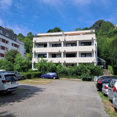 Freundliche 2-Zimmer-Penthouse-Wohnung in Toplage in Stuttgart West