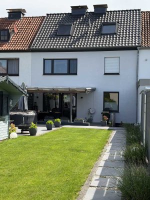 Einziehen statt sanieren: modernisiertes RMH mit Garten, Kamin, Garage und Wohlfühlfaktor