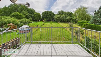 GRENZNÄHE: DG WOHNUNG IM 2 FAMILIENHAUS, BLICK INS GRÜNE, TOP LAGE!