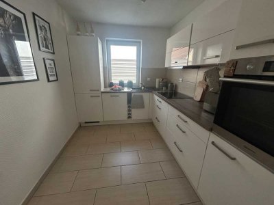 Attraktive 4-Zimmer-Wohnung mit Balkon–mit viel Platz Komfort-in Ruchheim Nebenkosteninklusive Strom