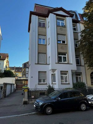 Ideal für Singles: 2-ZKB-Wohnung mit Einbauküche