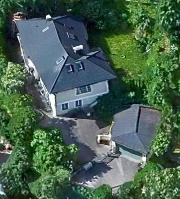 Renovierungsbedürftiges Einfamilienhaus mit Doppelgarten und Garage in Neu-Anif